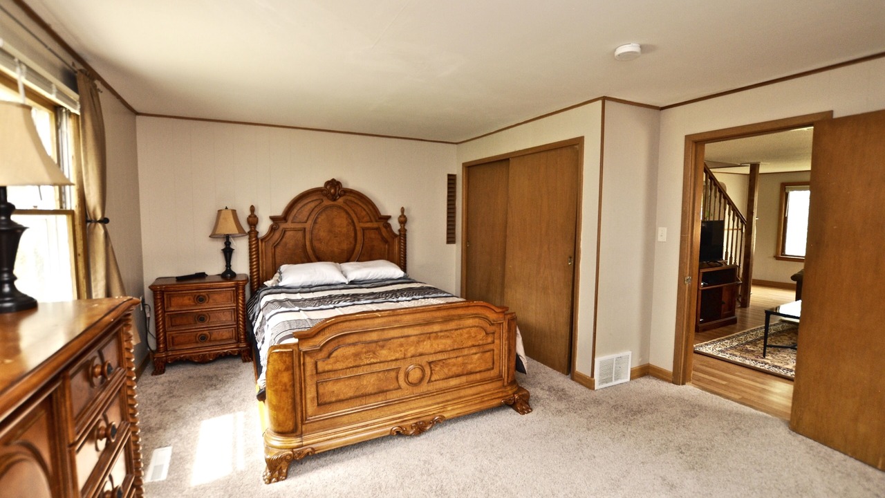 Photo of Bedroom in Northrup