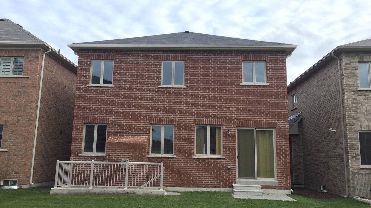 Photo of Outdoor in Erin Mills