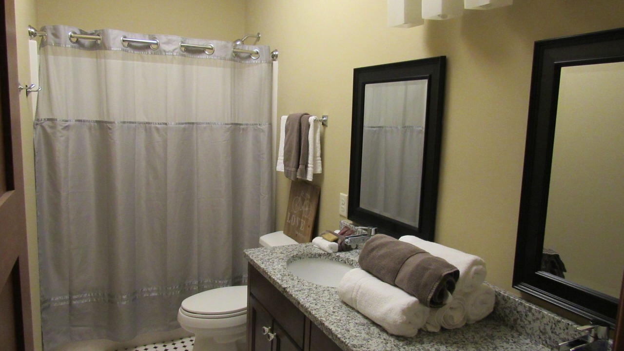 Photo of Bathroom in Two Harbors