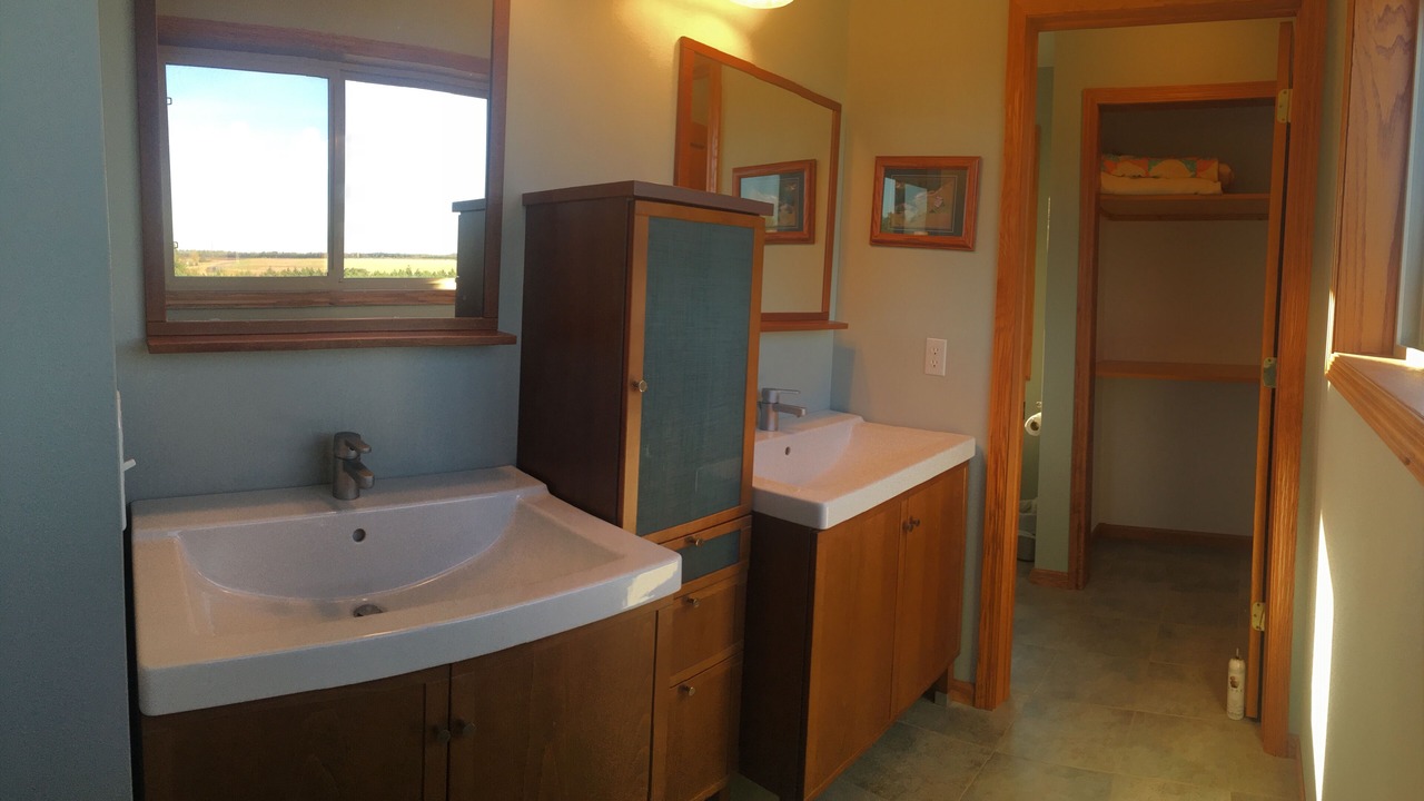 Photo of Bathroom in Park Rapids