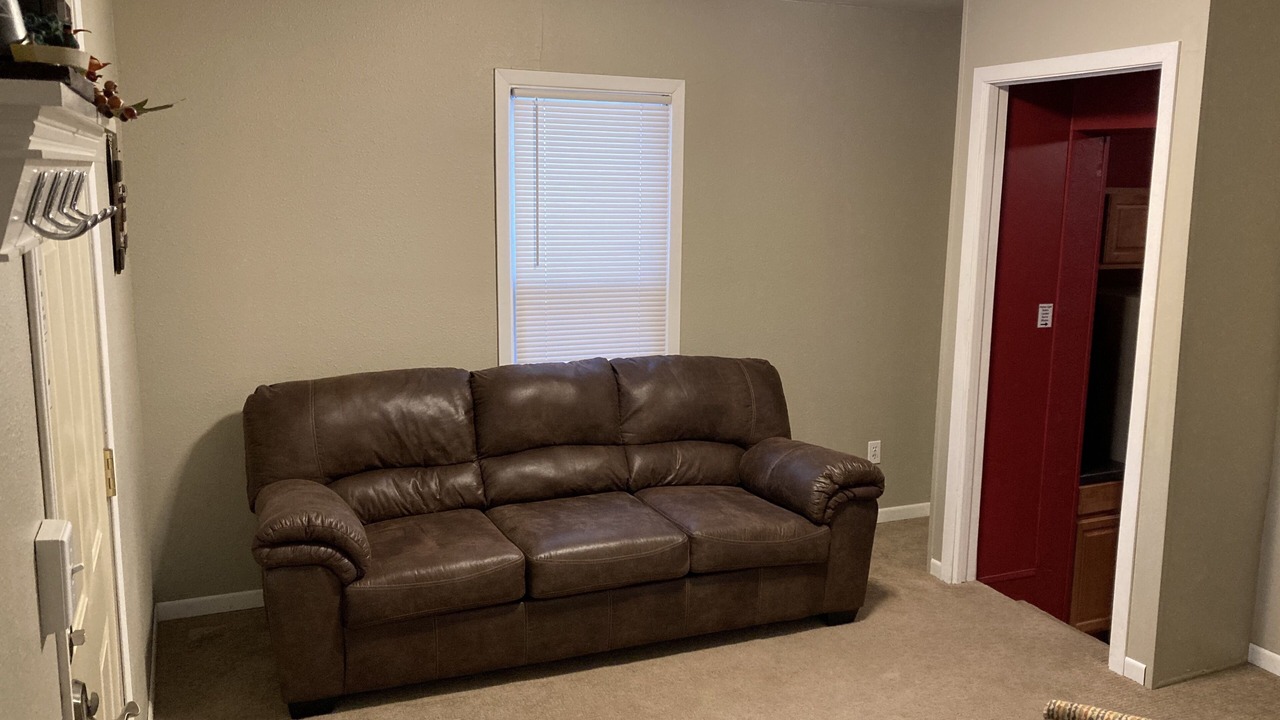 Photo of Livingroom in Observation Hill