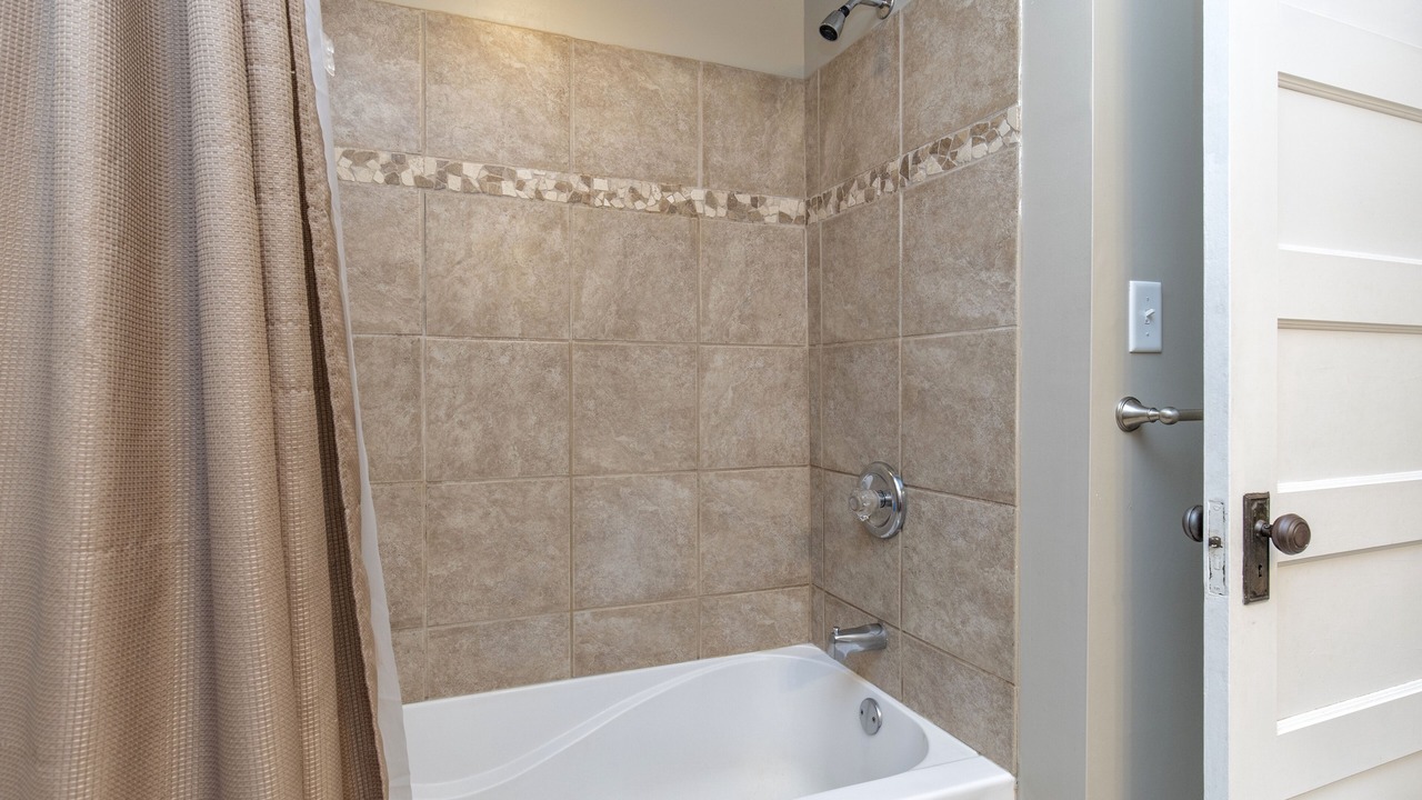 Photo of Bathroom in Observation Hill