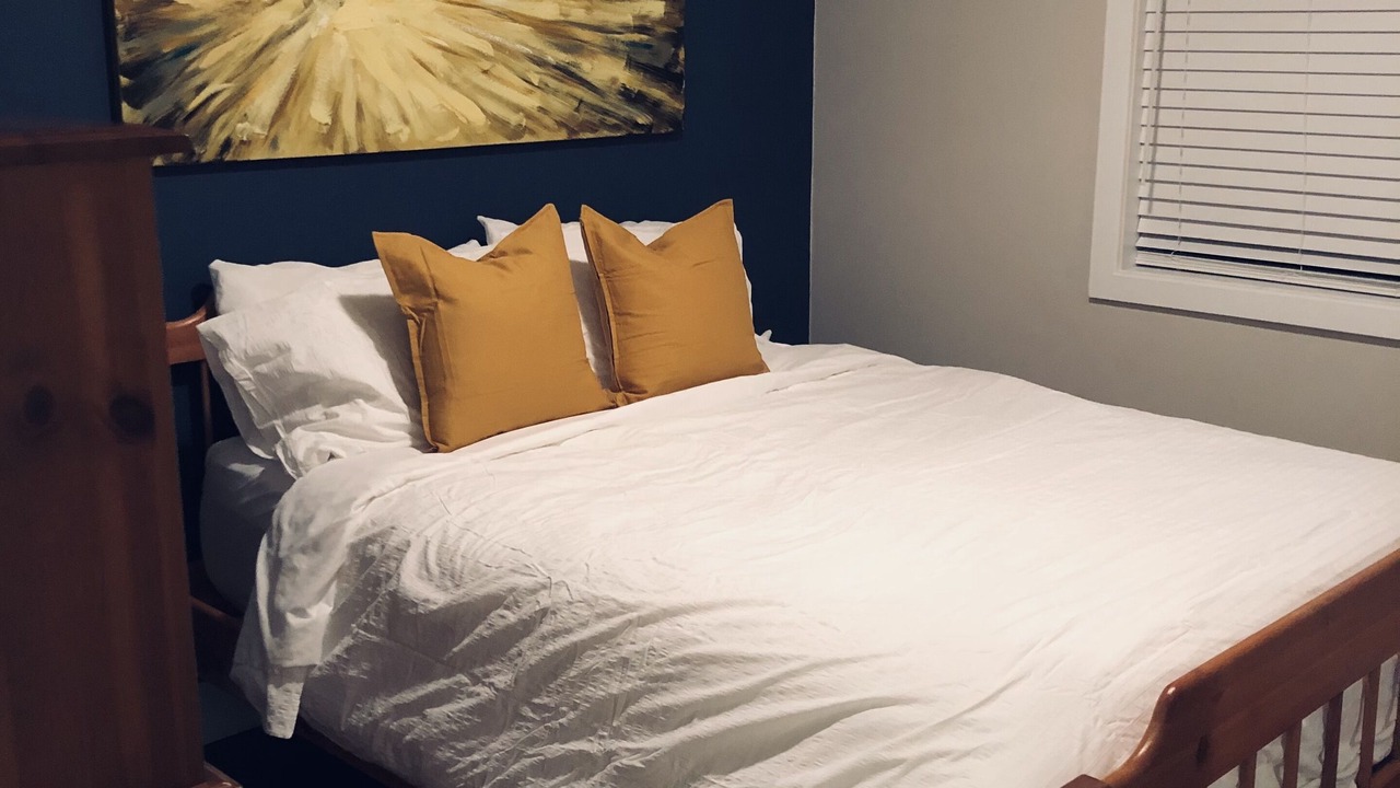 Photo of Bedroom in Gravenhurst