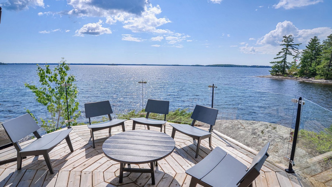 Photo of Patio Balcony in Bracebridge