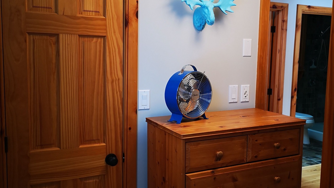 Photo of Bedroom in Grand Bend