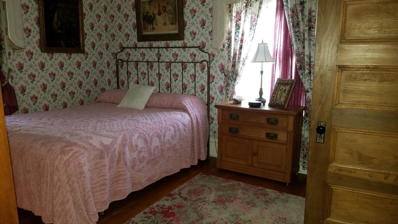 Photo of Bedroom in Endion