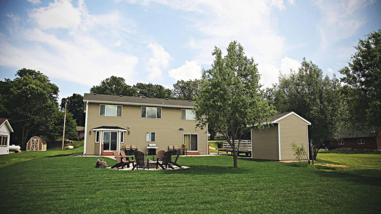 Photo of Outdoor in Maple Lake