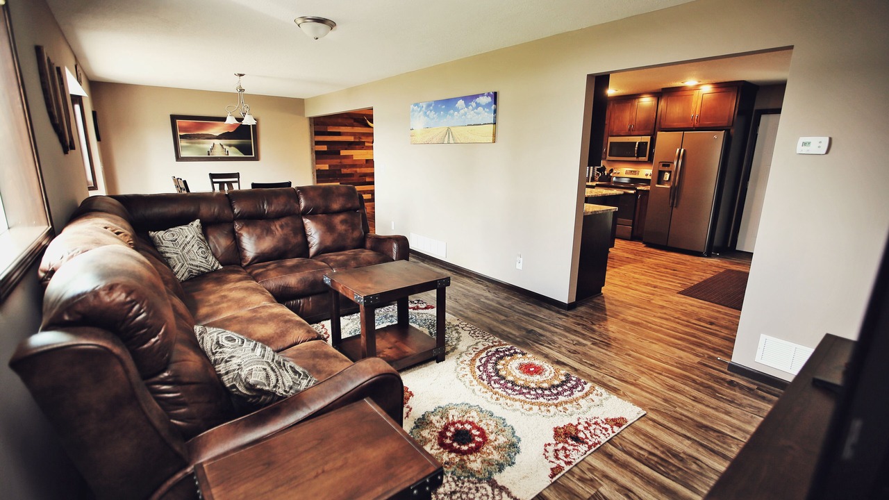 Photo of Livingroom in Maple Lake