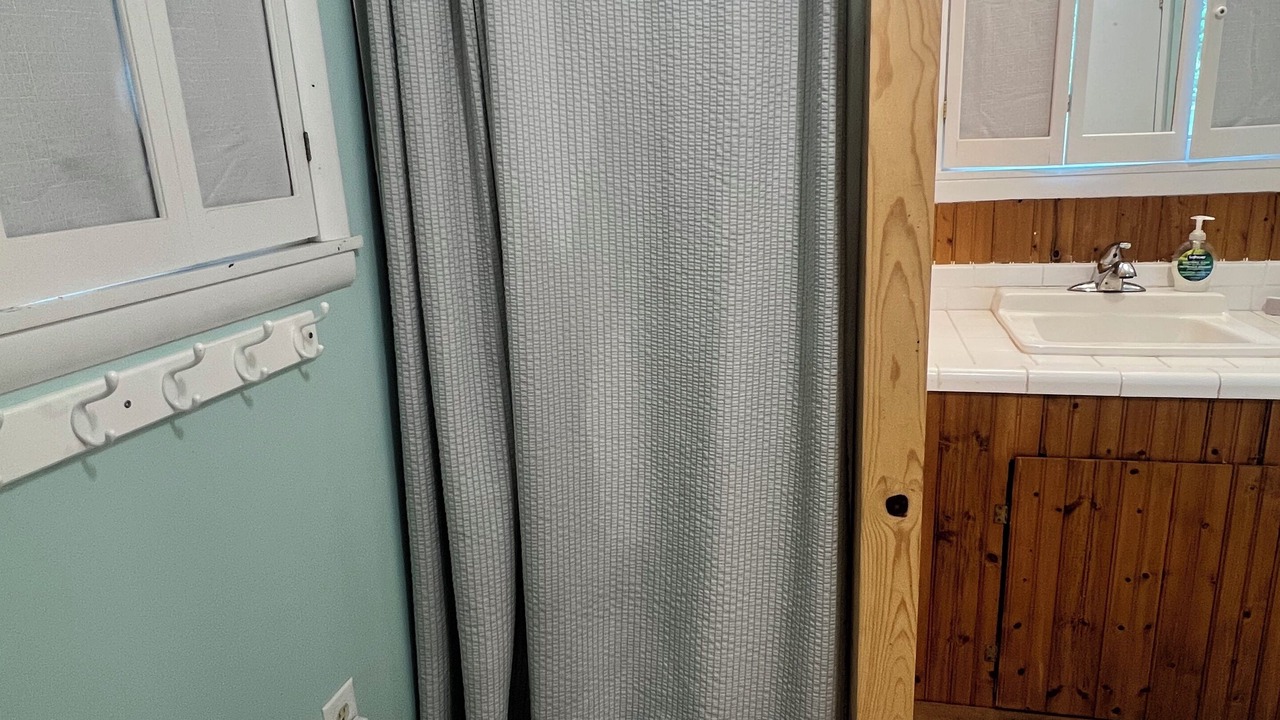 Photo of Bathroom in Cormorant