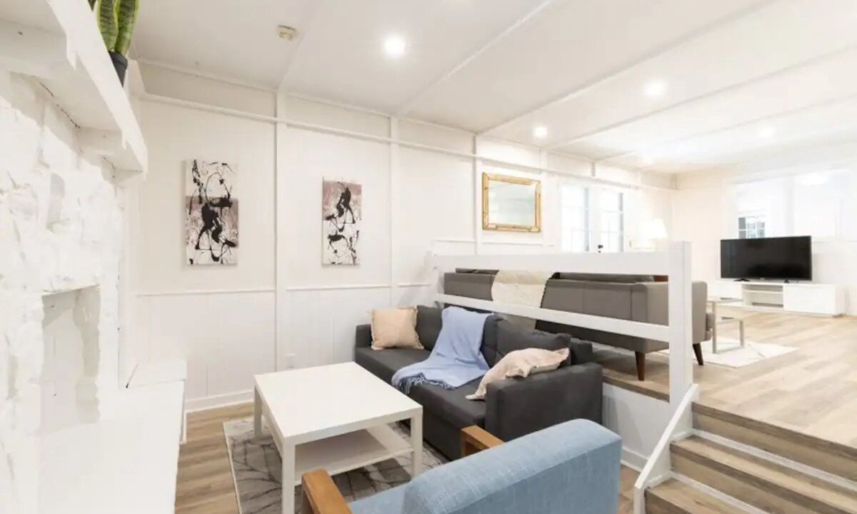 Photo of Livingroom in North York