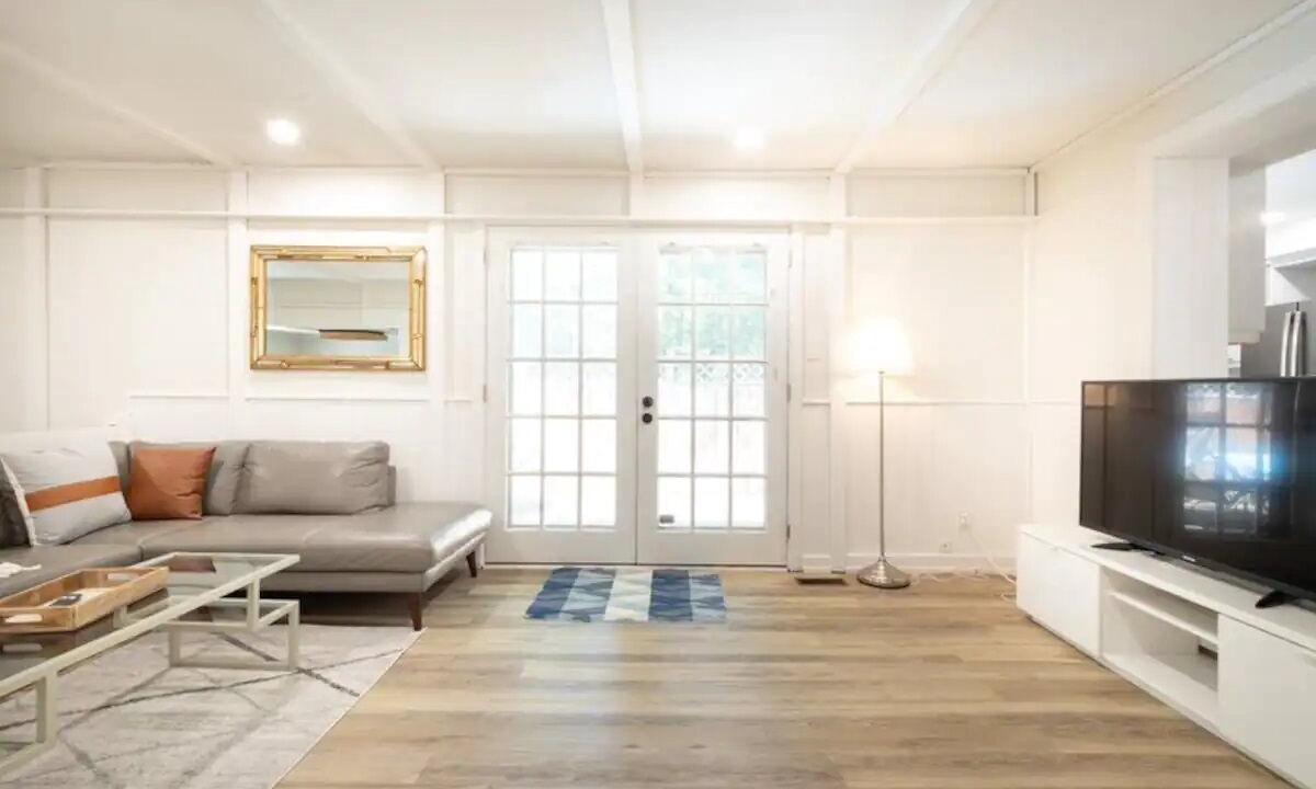 Photo of Livingroom in North York