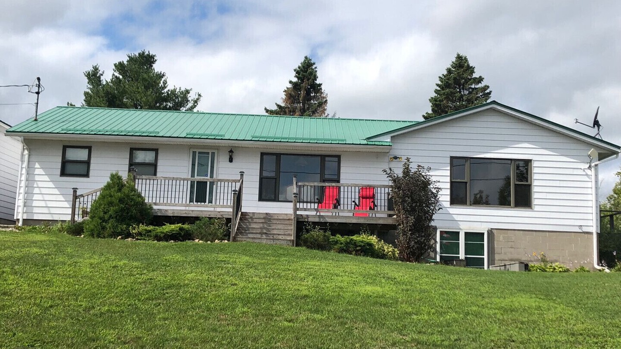 Photo of Outdoor in Frontenac