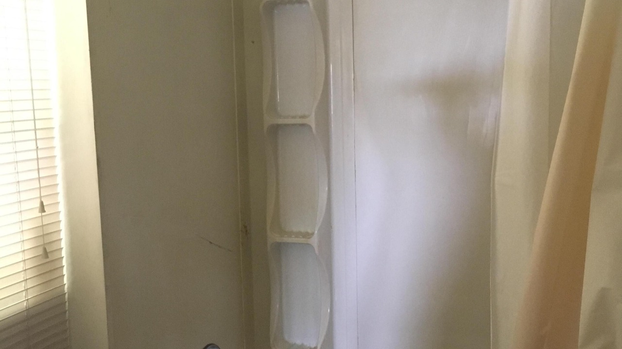 Photo of Bathroom in Tiny
