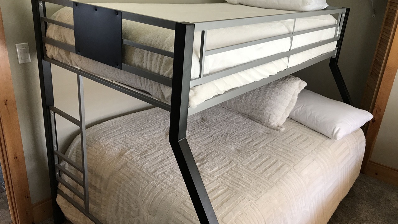Photo of Bedroom in Grand Marais
