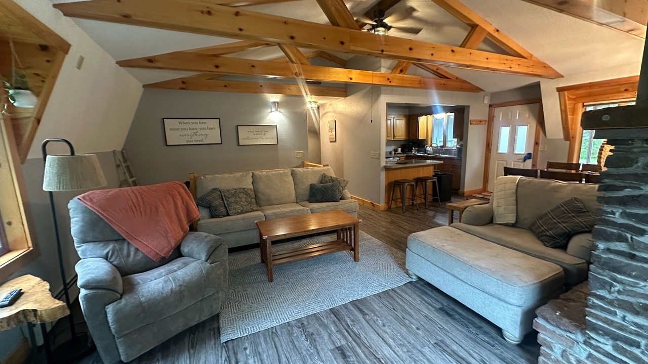 Photo of Livingroom in Duluth