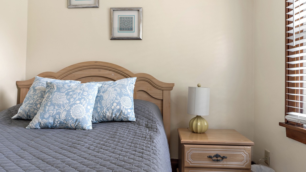 Photo of Bedroom in Summit - University