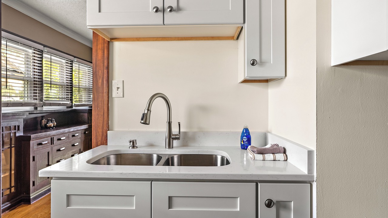 Photo of Kitchen in Summit - University