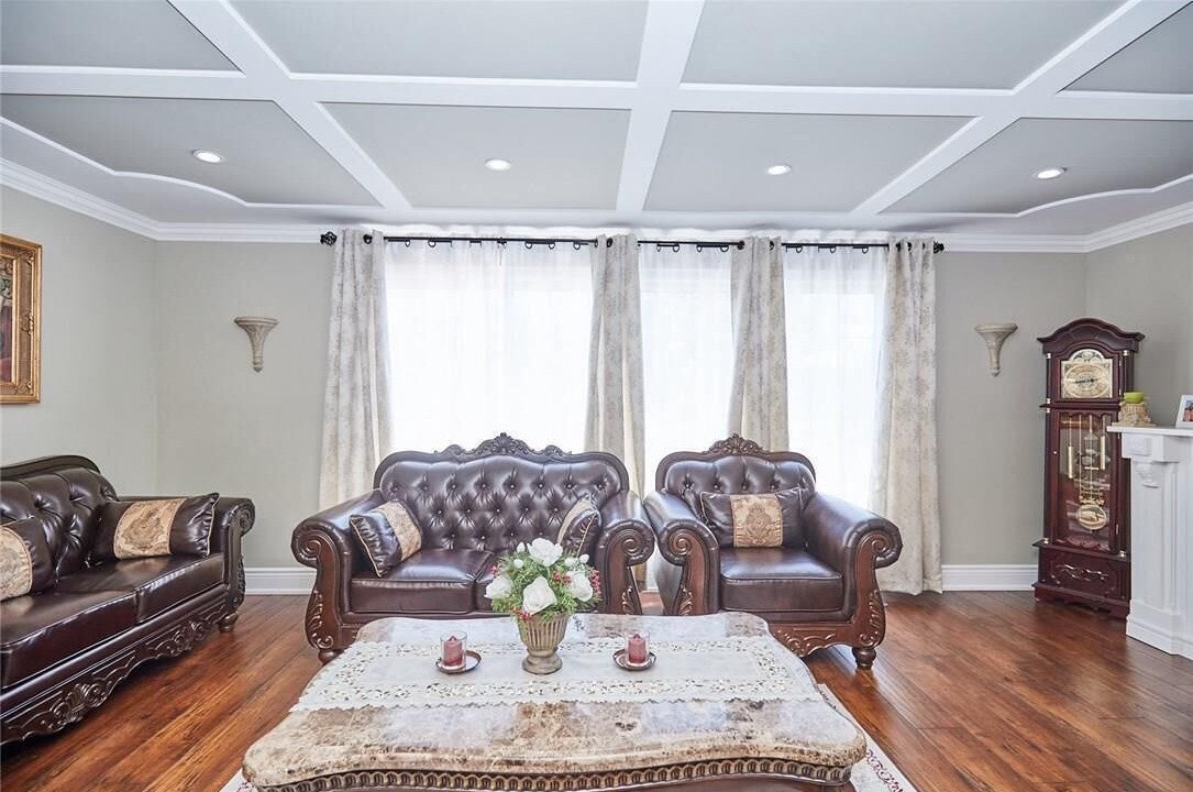 Photo of Livingroom in Niagara Falls