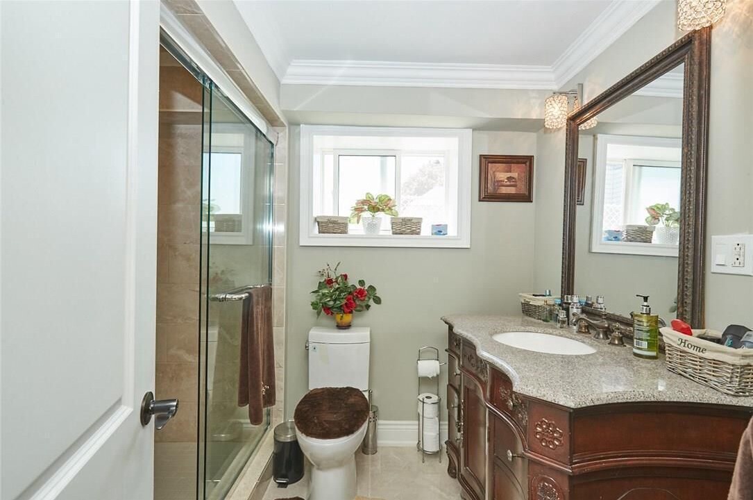Photo of Bathroom in Niagara Falls