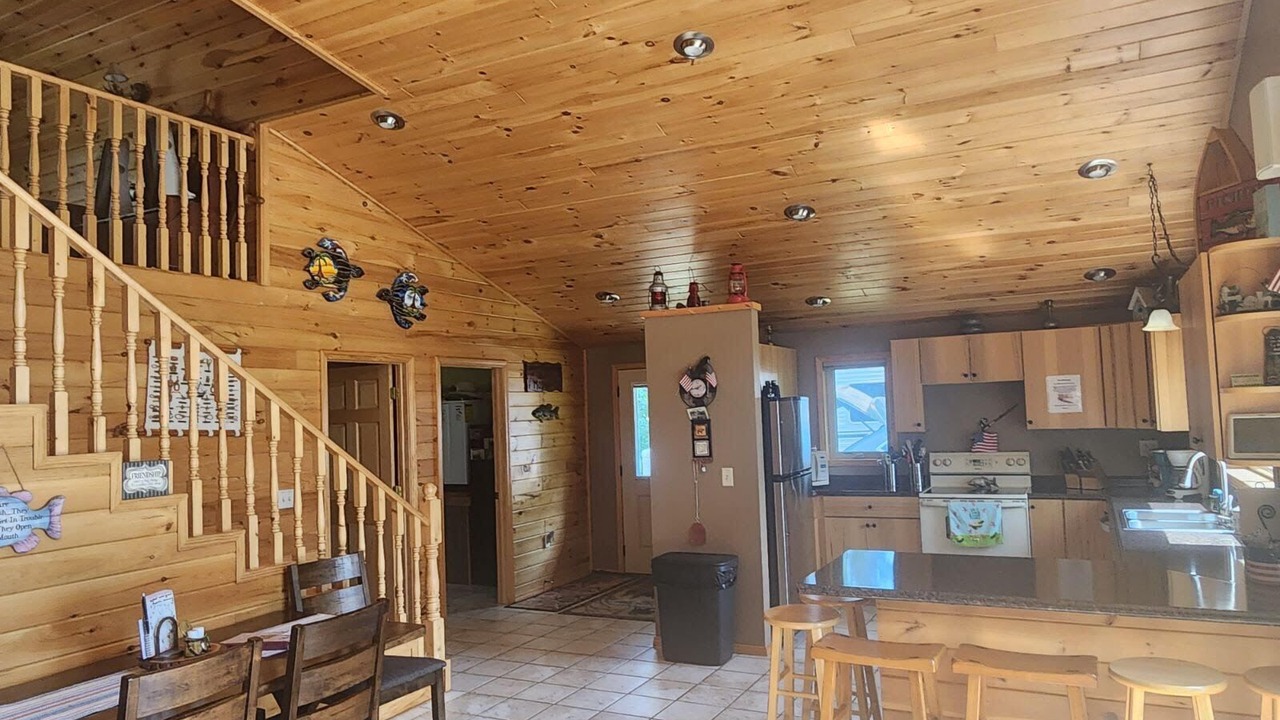 Photo of Bedroom in Melrude