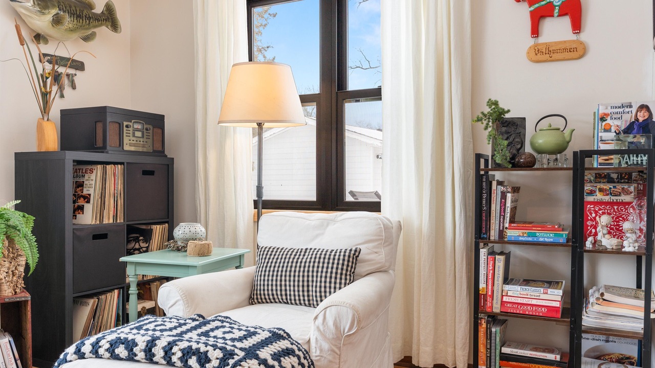 Photo of Livingroom in Wahkon