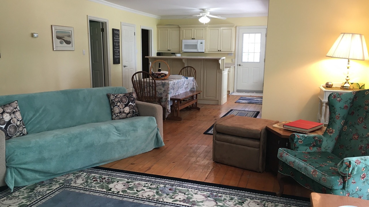 Photo of Livingroom in Virginia