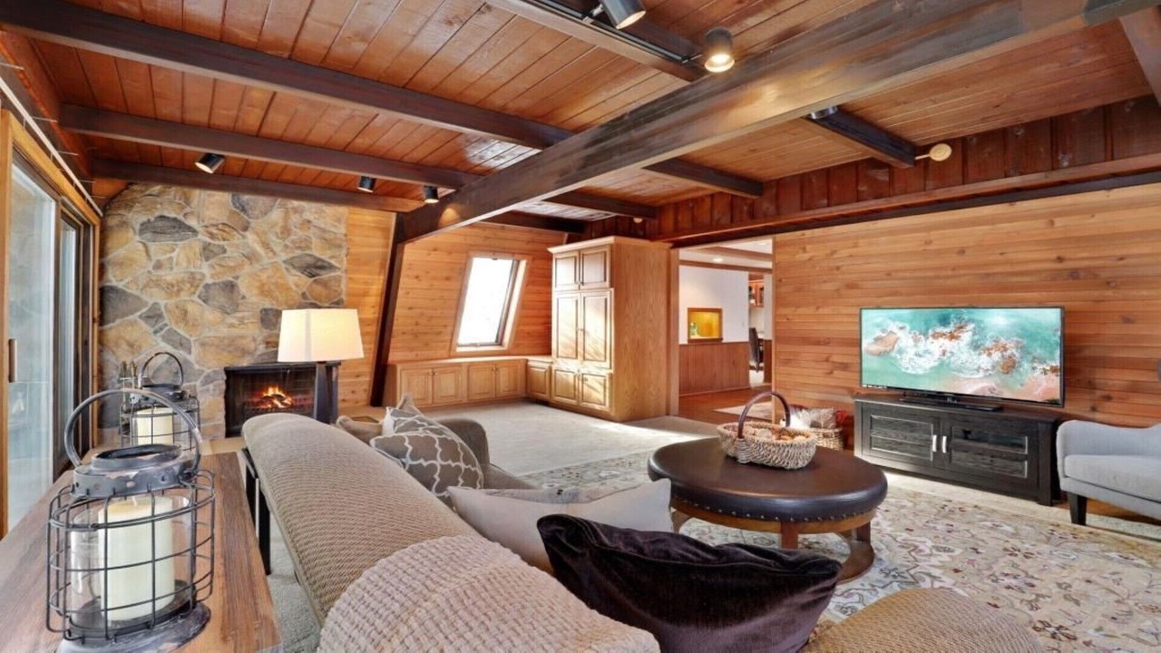Photo of Livingroom in Lake Elmo