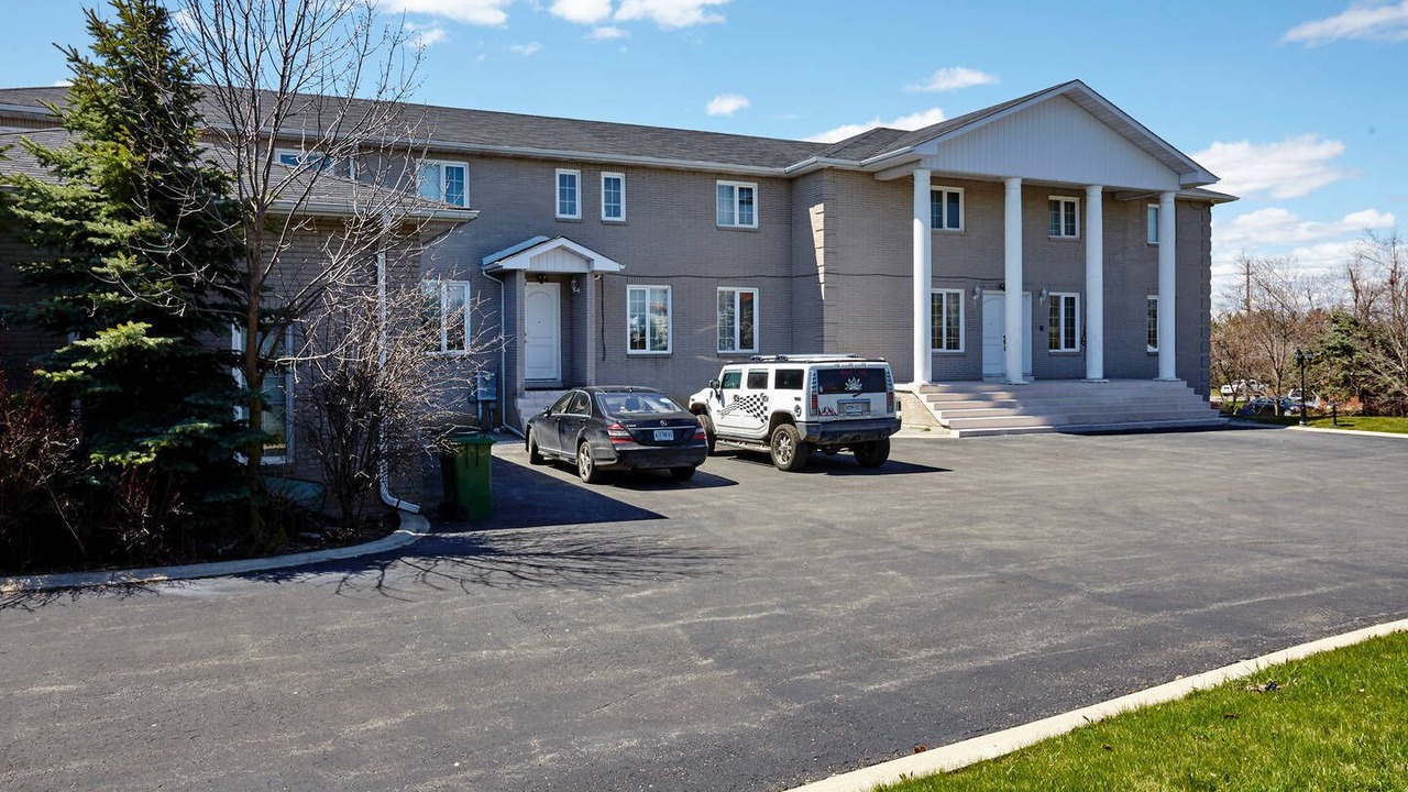 Photo of Outdoor in Brampton