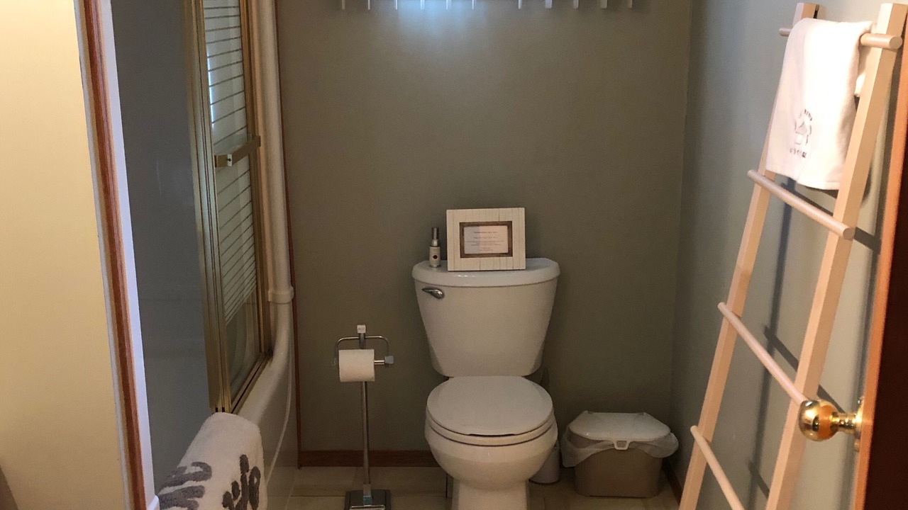 Photo of Bathroom in Kenora
