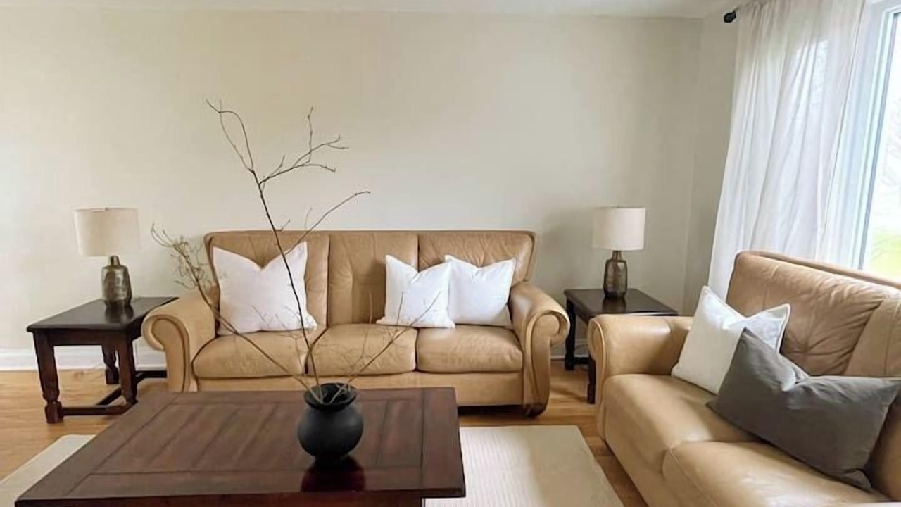 Photo of Livingroom in Niagara Falls