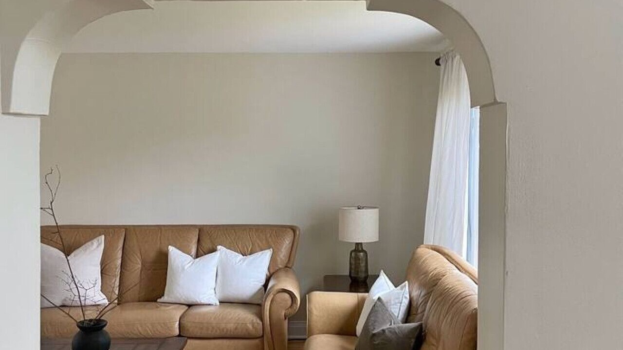 Photo of Livingroom in Niagara Falls
