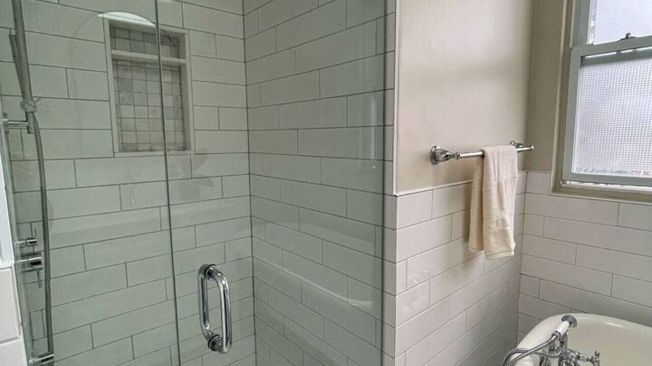 Photo of Bathroom in Niagara Falls