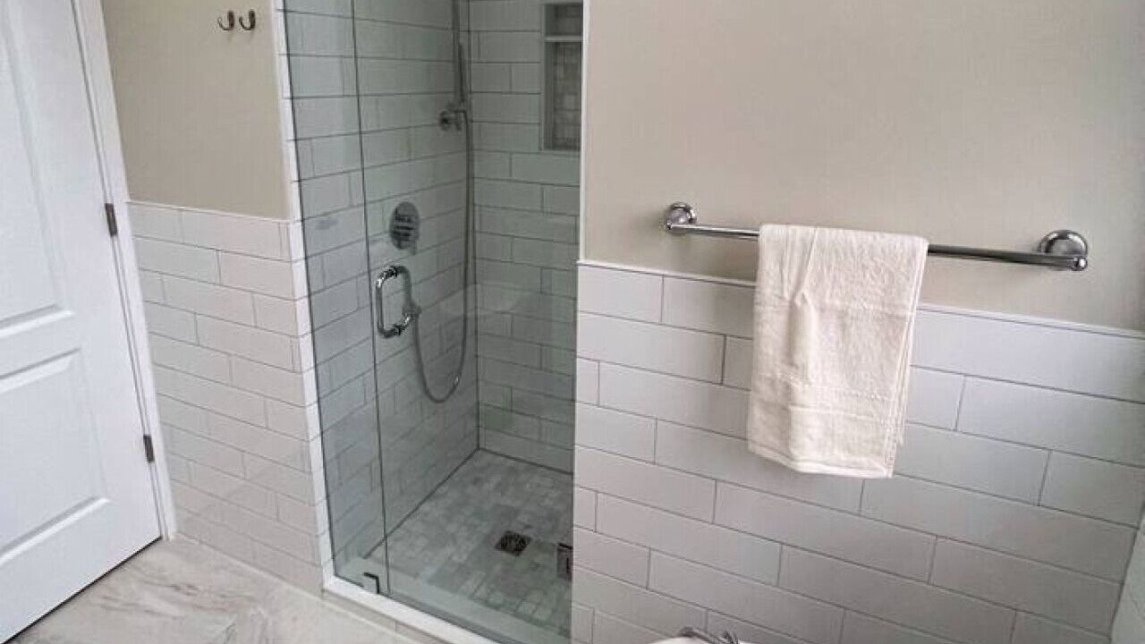 Photo of Bathroom in Niagara Falls