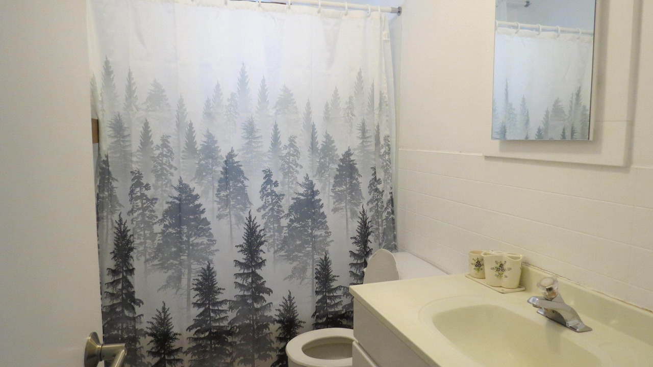 Photo of Bathroom in Highlands East