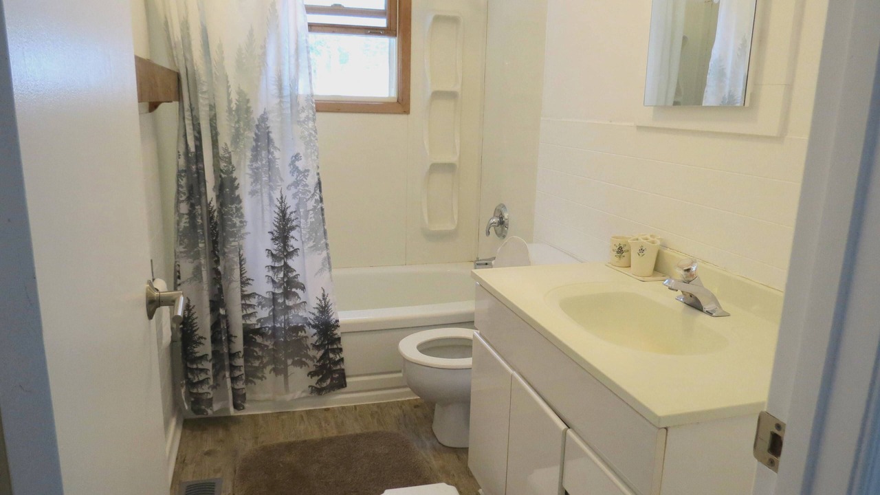 Photo of Bathroom in Highlands East