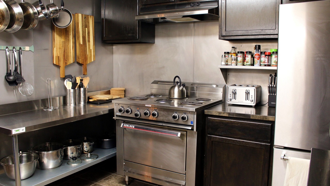 Photo of Kitchen in Side Lake