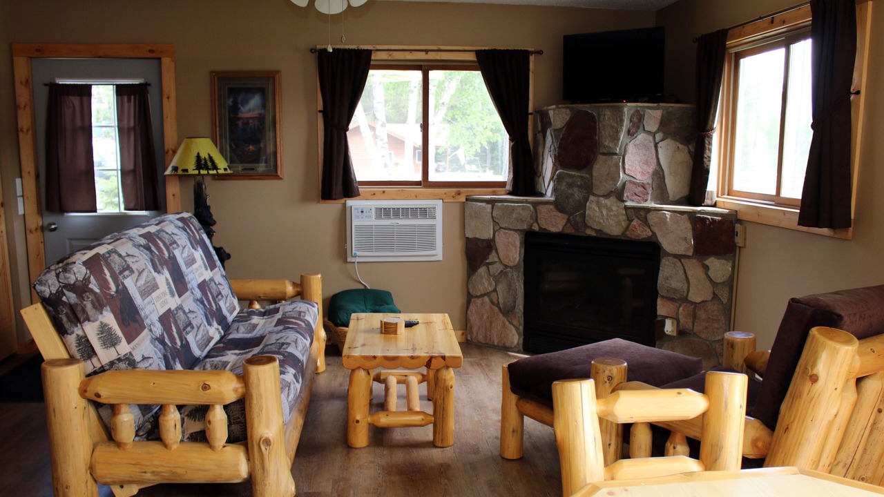 Photo of Livingroom in Side Lake