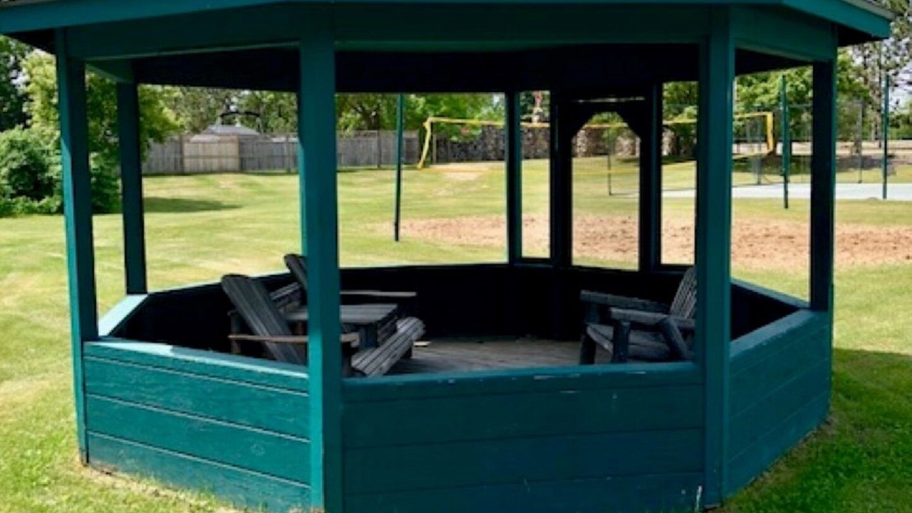 Photo of Outdoor in Lake Shore