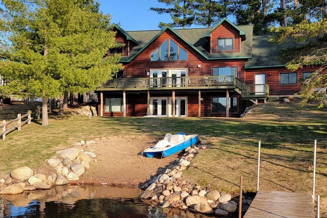 Photo of Outdoor in Emily