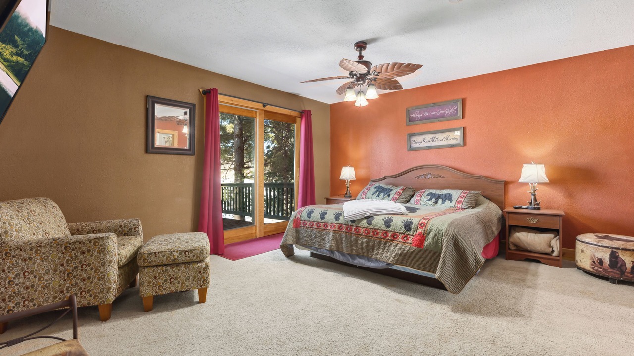 Photo of Bedroom in Emily