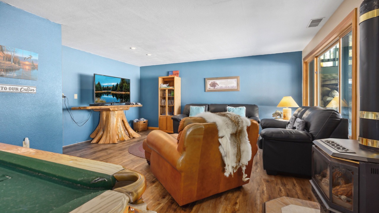 Photo of Livingroom in Emily