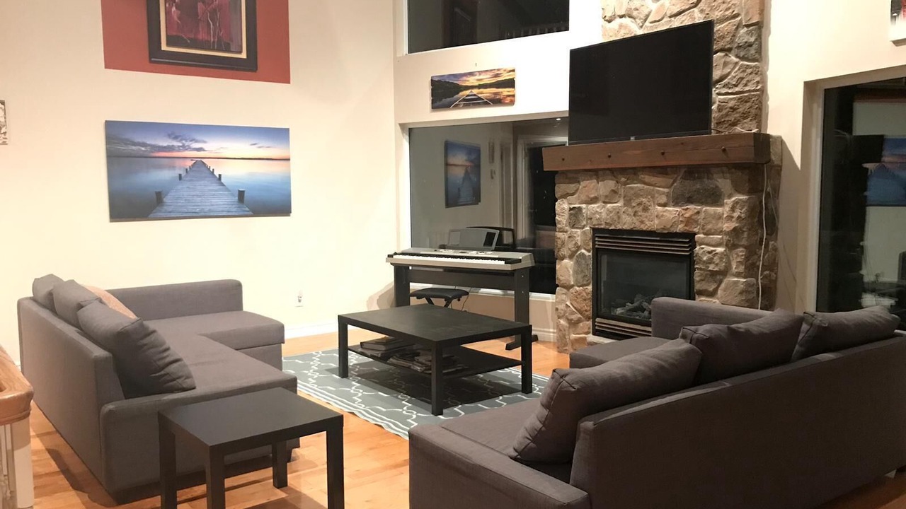 Photo of Livingroom in Georgian Bluffs