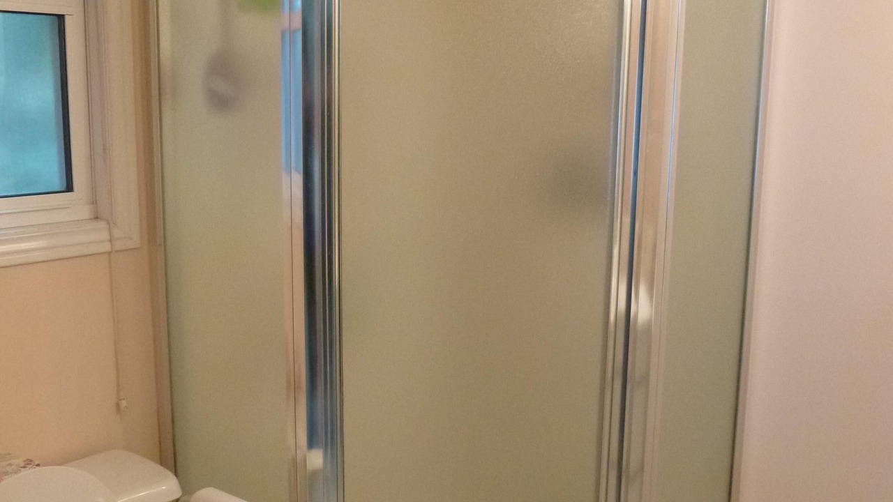 Photo of Bathroom in Duclos Point