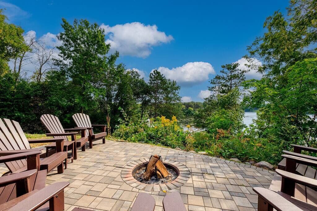 Photo of Patio Balcony in Inver Grove Heights