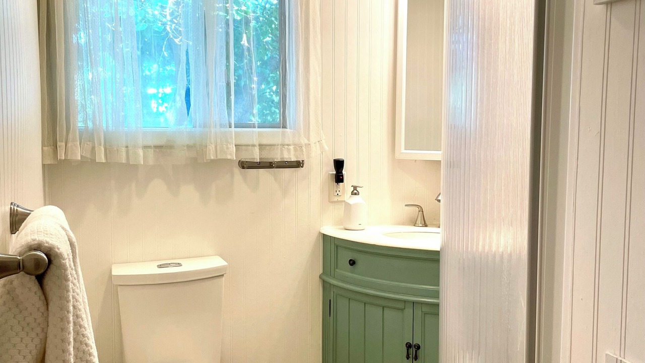 Photo of Bathroom in North Port