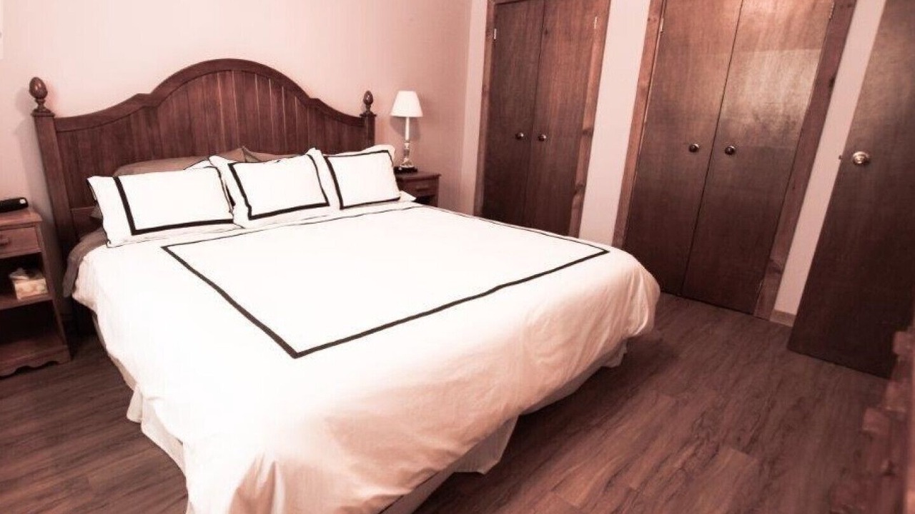Photo of Bedroom in Springwater