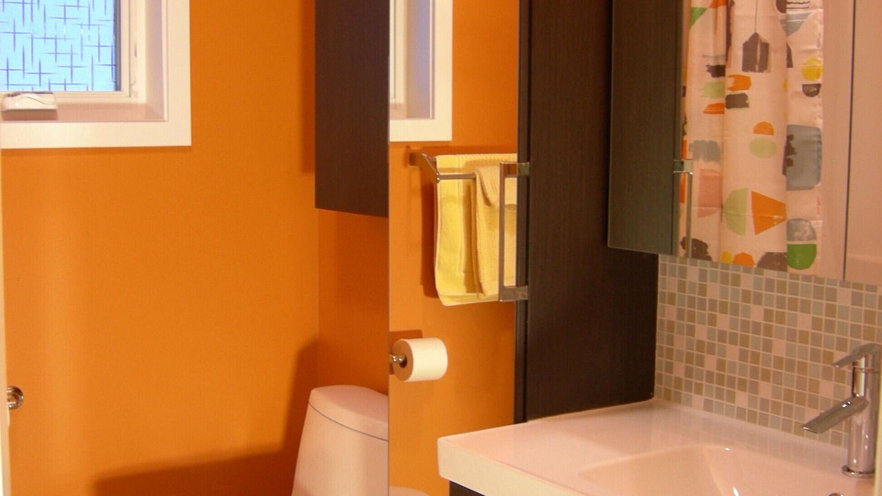 Photo of Bathroom in East Isles