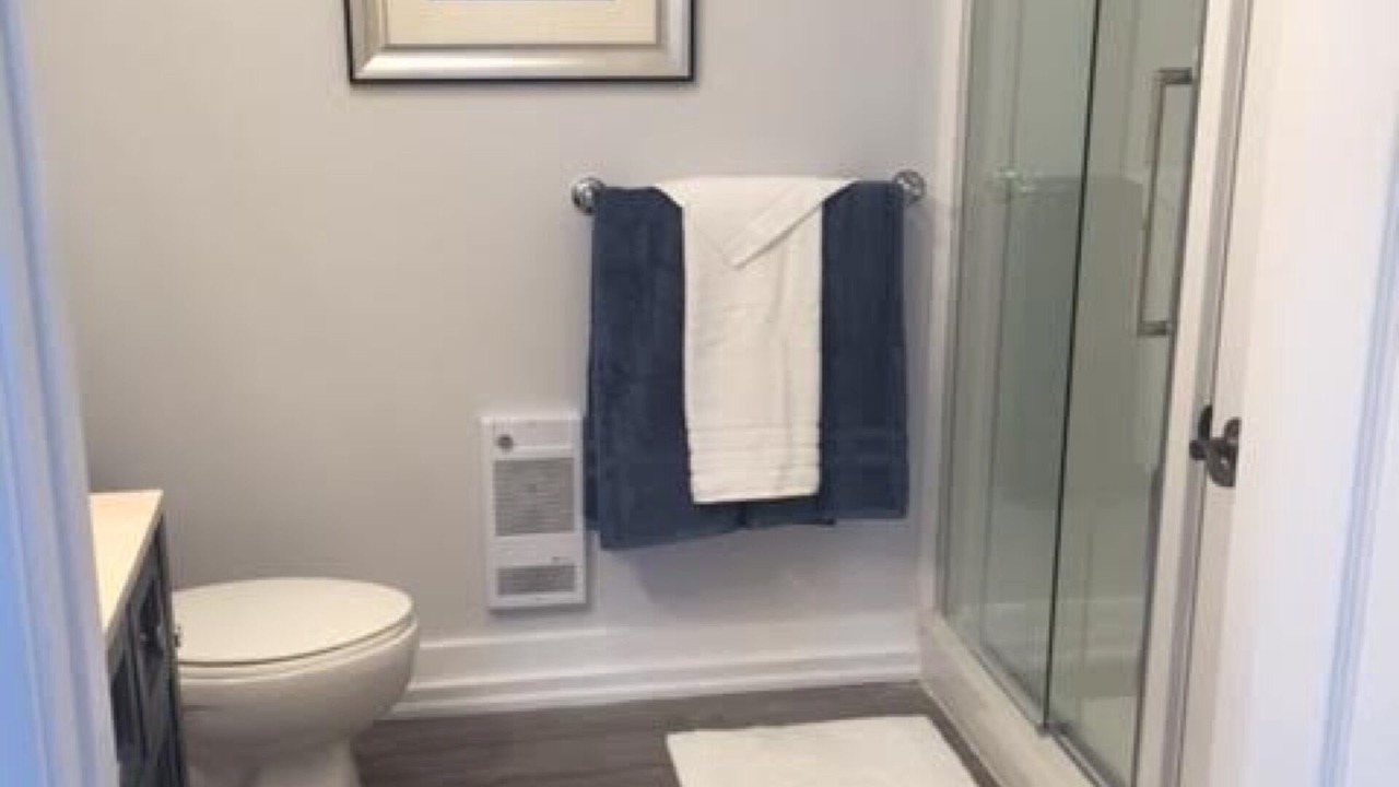 Photo of Bathroom in Louth