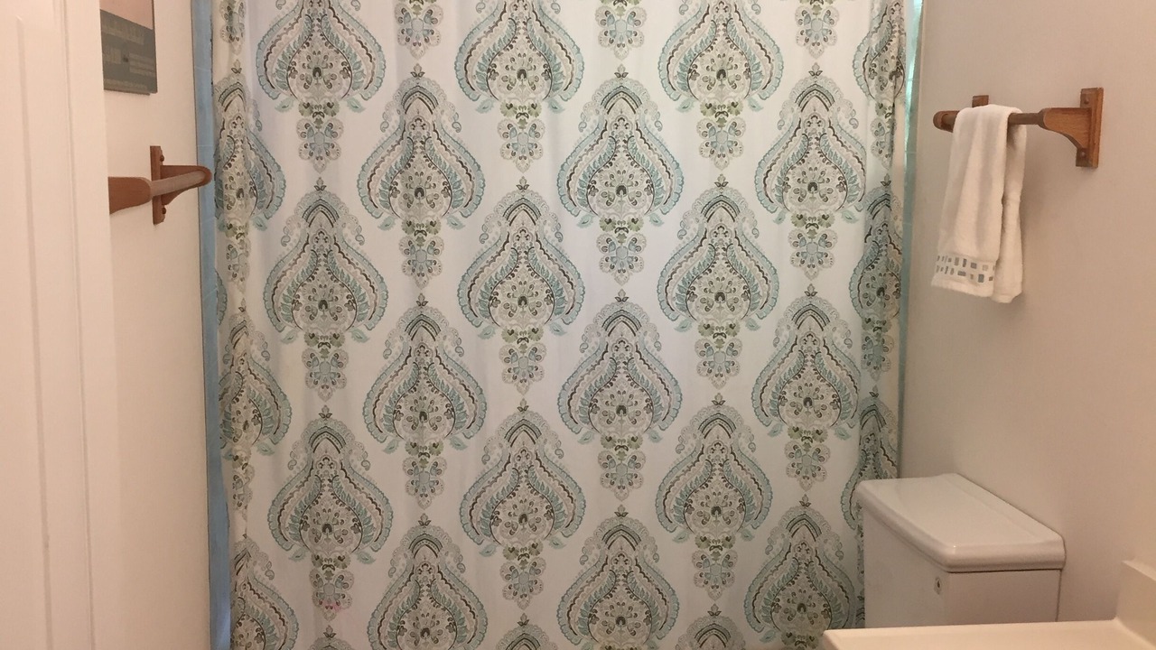 Photo of Bathroom in Lansdowne