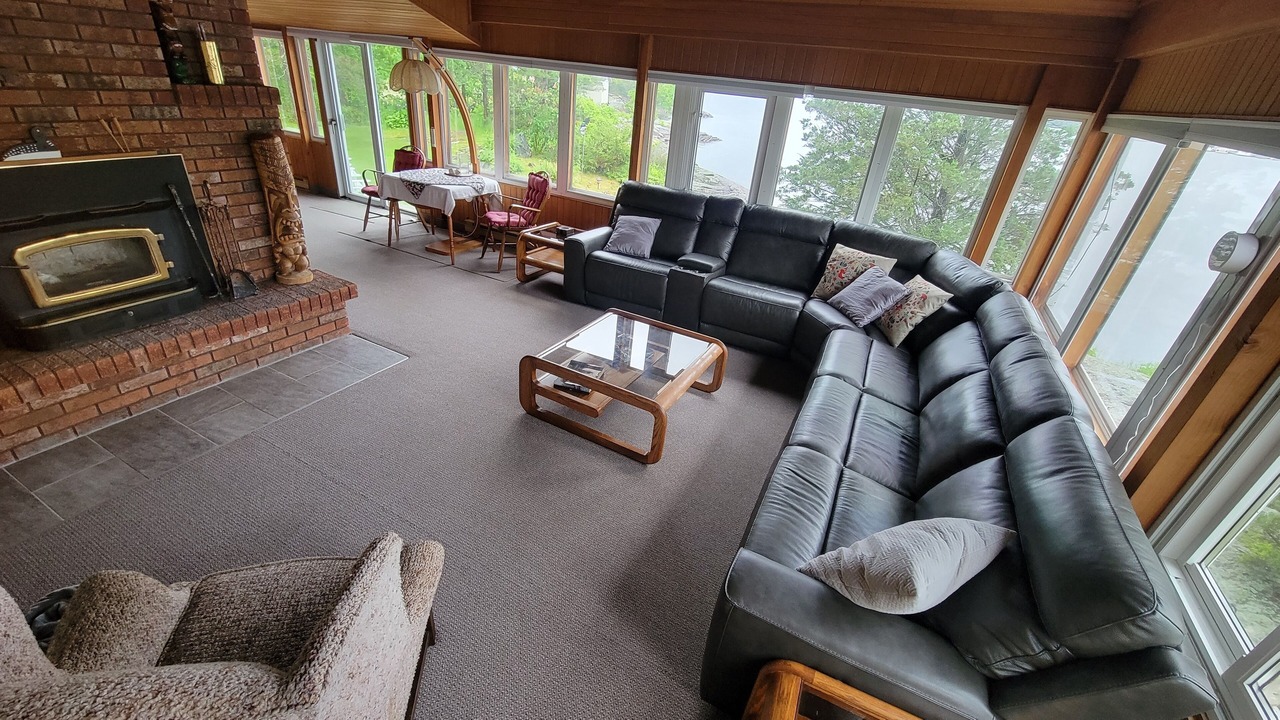 Photo of Livingroom in Georgian Bay